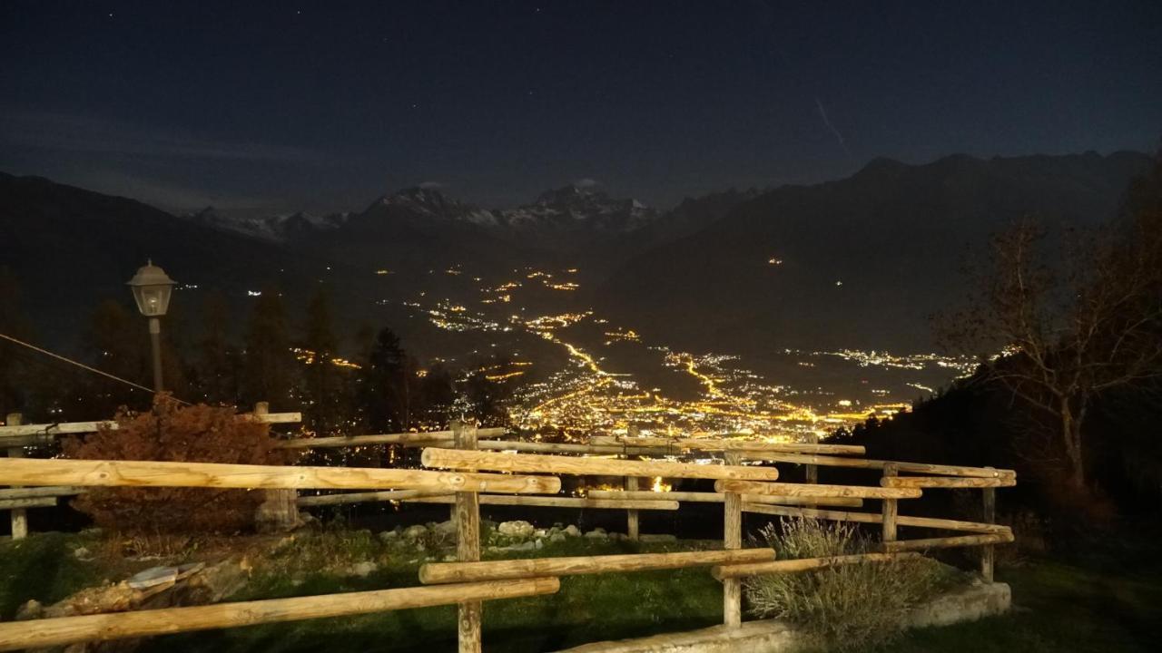 Pila Appartamenti La Taverna Peroulaz Charvensod Esterno foto