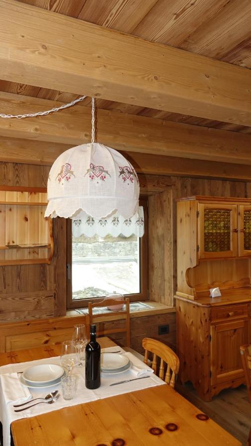 Pila Appartamenti La Taverna Peroulaz Charvensod Esterno foto